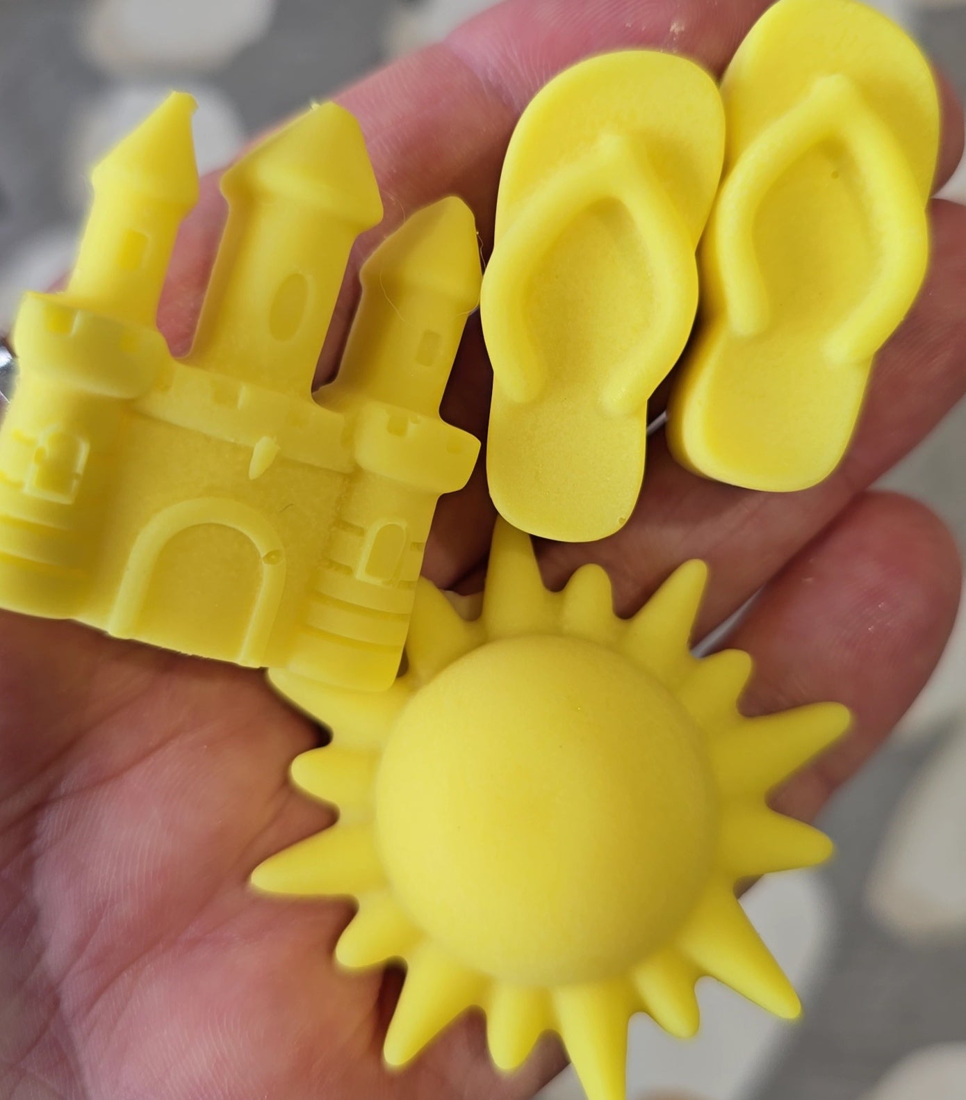 Strong scented choose springtime or summer themed wax melt boxes 150g Long lasting home fragrance